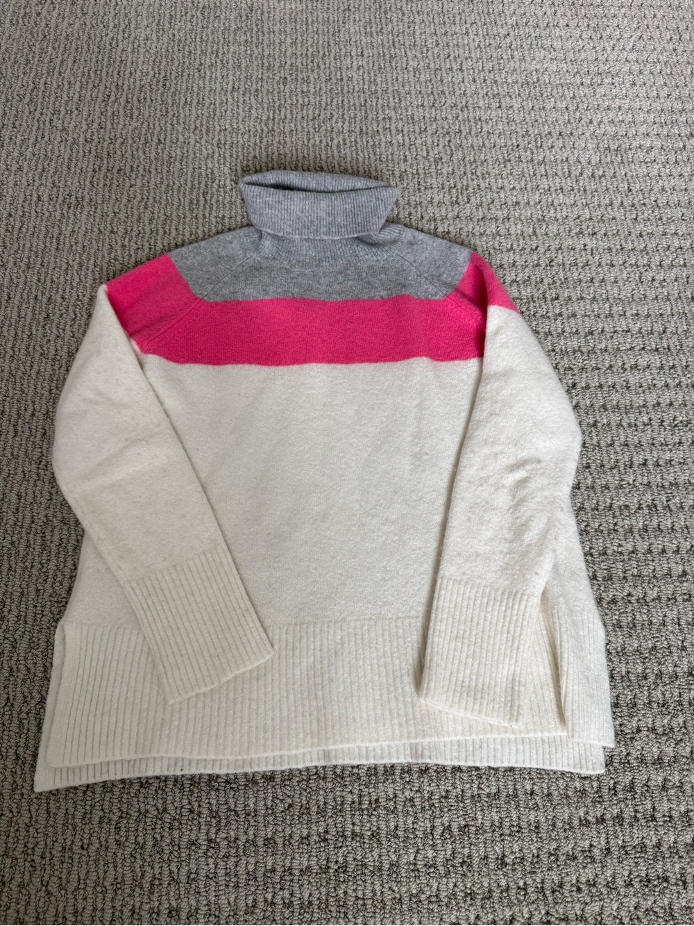 COURT & ROWE Cream, Pink & Gray Colorblock Turtleneck Sweater